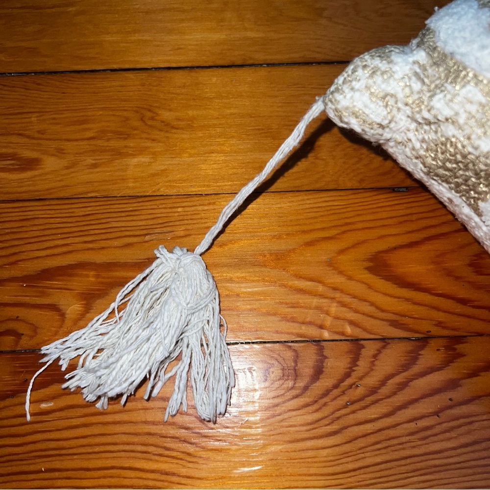 ANTHROPOLOGIE Ryleigh Pillow - Picture 6 of 6